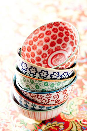 Color patterned bowls.jpg